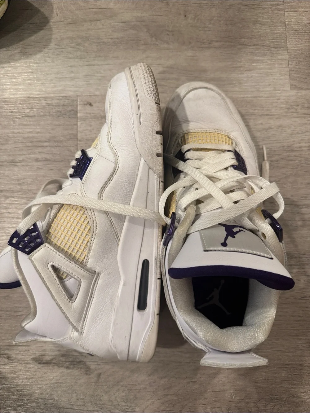 Jordan Kids White and Purple Retro-Style Sneakers